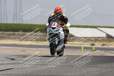 media/Aug-03-2025-TrackDaz (Sun) [[bf4a71acf9]]/B Group/1220pm (Wheelie Bump)/